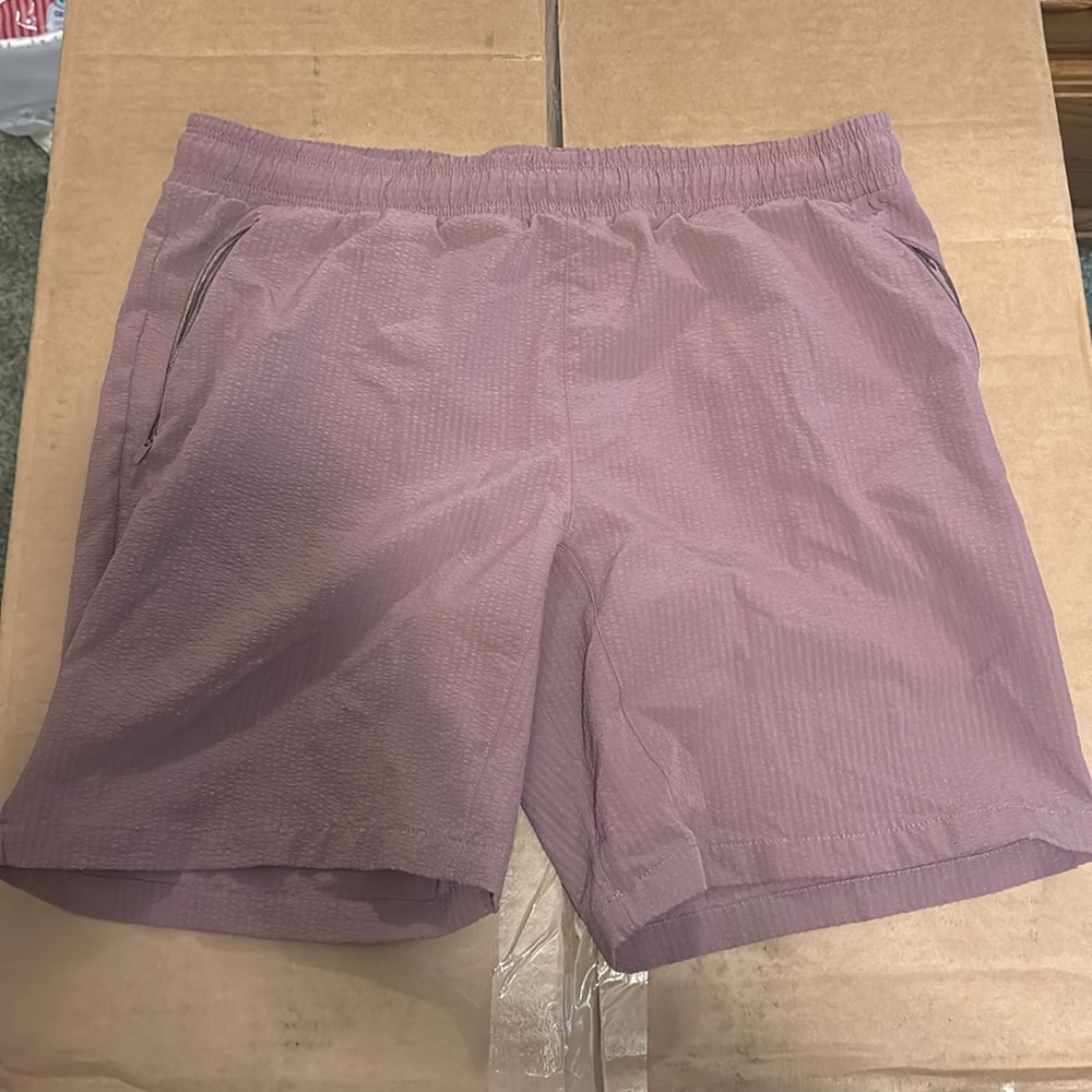 All In Motion Mens Textured Casual Shorts 
Mauve Size 32